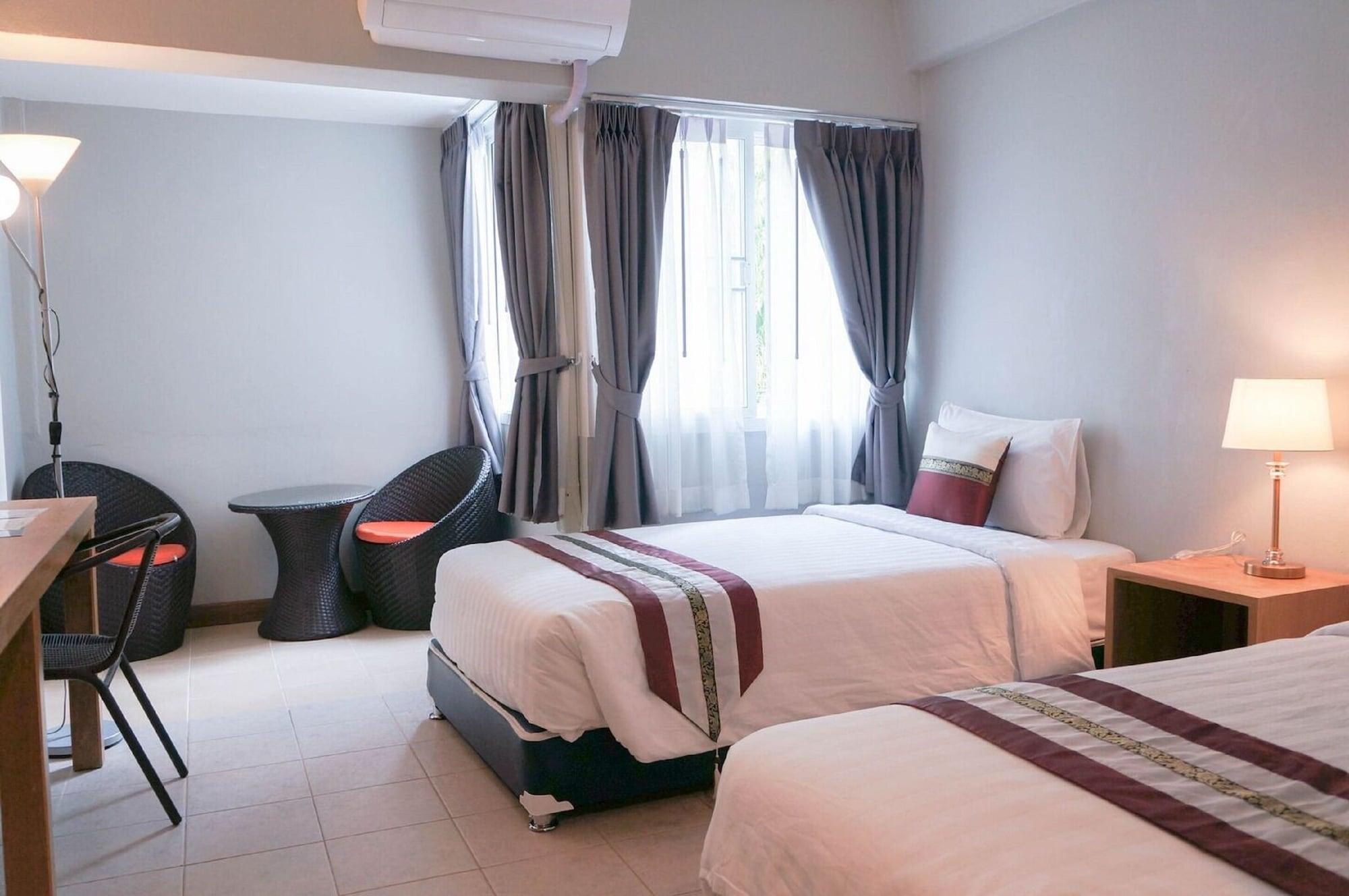 Ratana Hotel Chiang Mai Luaran gambar
