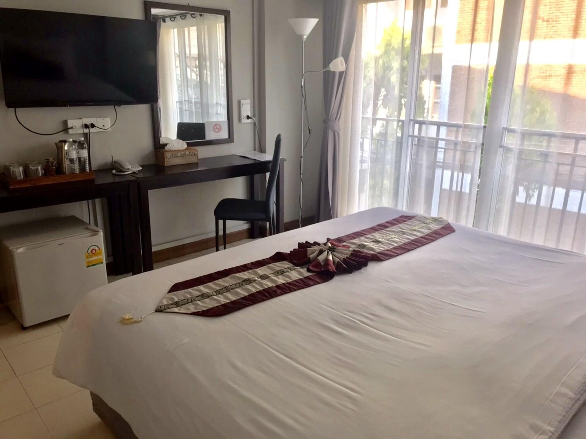 Ratana Hotel Chiang Mai Luaran gambar